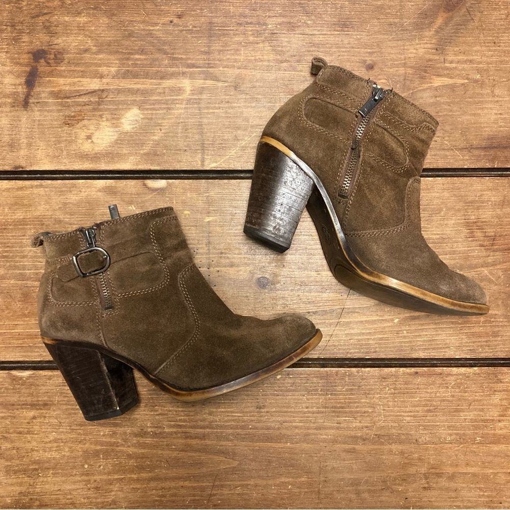 Lucky Brand Everalda Brown Suede Leather Boots Size 7 Ankle Booties High Heel - Picture 10 of 15